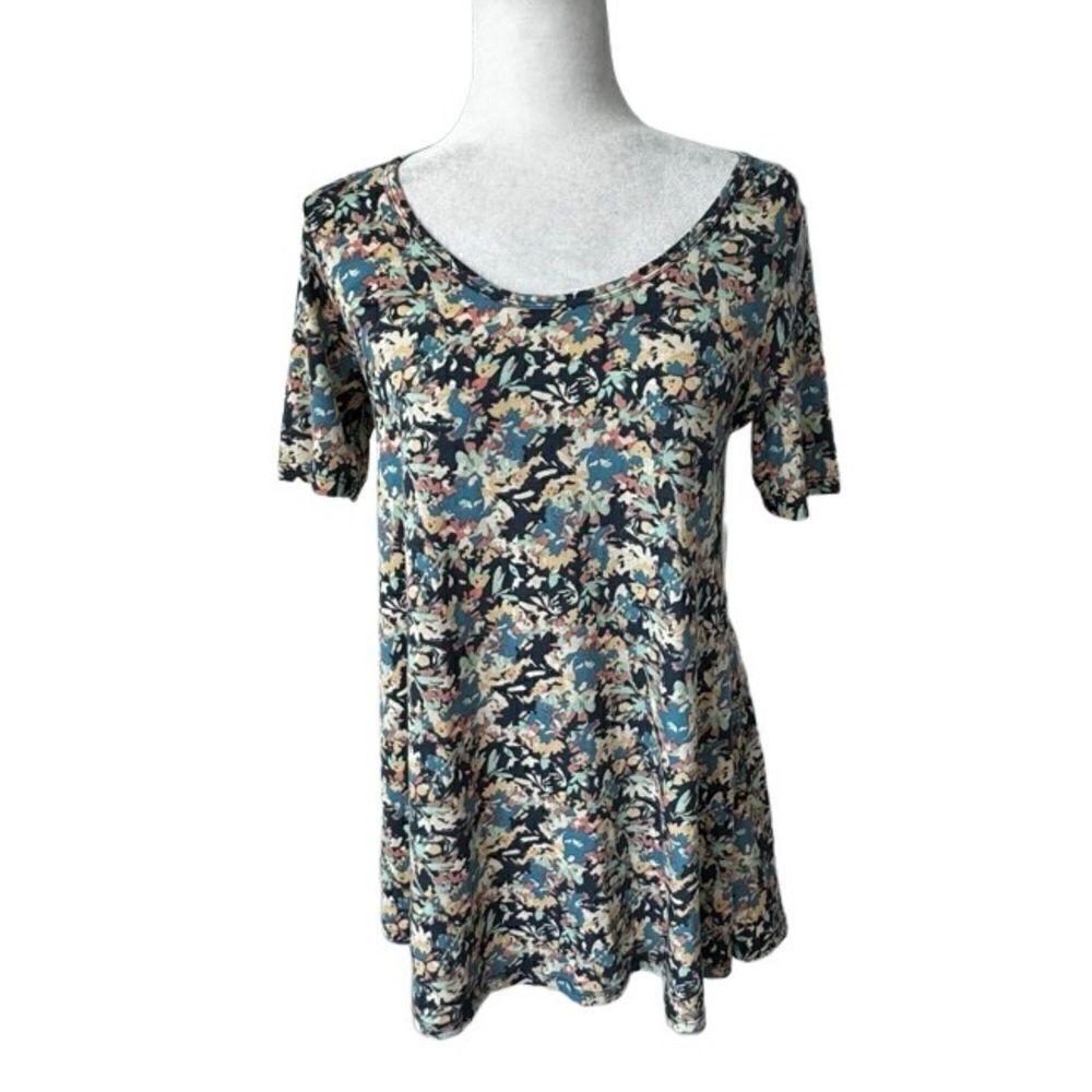LuLaRoe Irma Shirt Stretchy Top Blue Green Pattern Tunic SZ XXS NWT